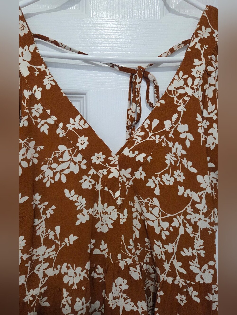 Old Navy Brown Floral Short Sleeve Tiered Mini Dress Sz Small Petite Boho Casual - Picture 3 of 13